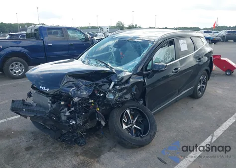 2023 Kia Sportage Hybrid Ex z USA, uszkodzony, nr VIN KNDPVCAG9P7026630